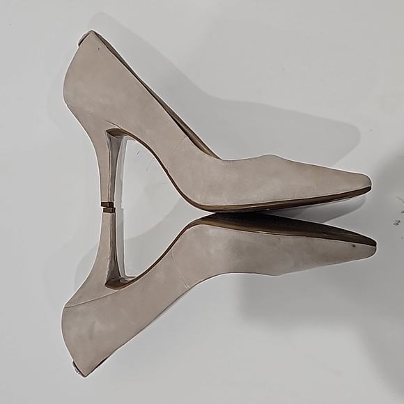 Michael Michael Kors Pump Nude, Size 10 Flex Suede Cement beige - Picture 5 of 14